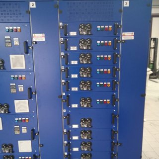 Motor Control Center a cassetti estraibili